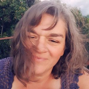 Meet your Posher, Lynn